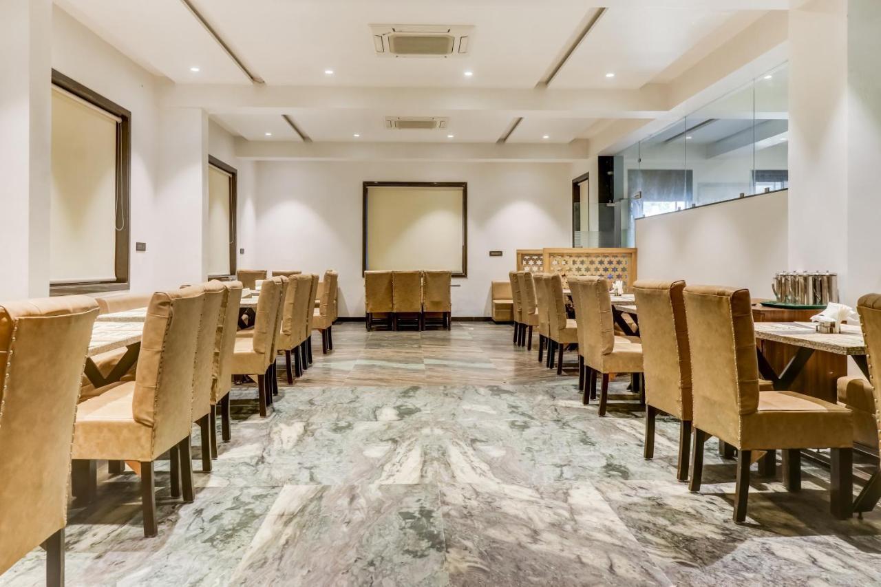 Oyo Townhouse 785 Sree Vinayaka Grand Hotel Anantapur Kültér fotó